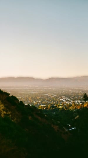 View from Mulholland drive to downtown LA